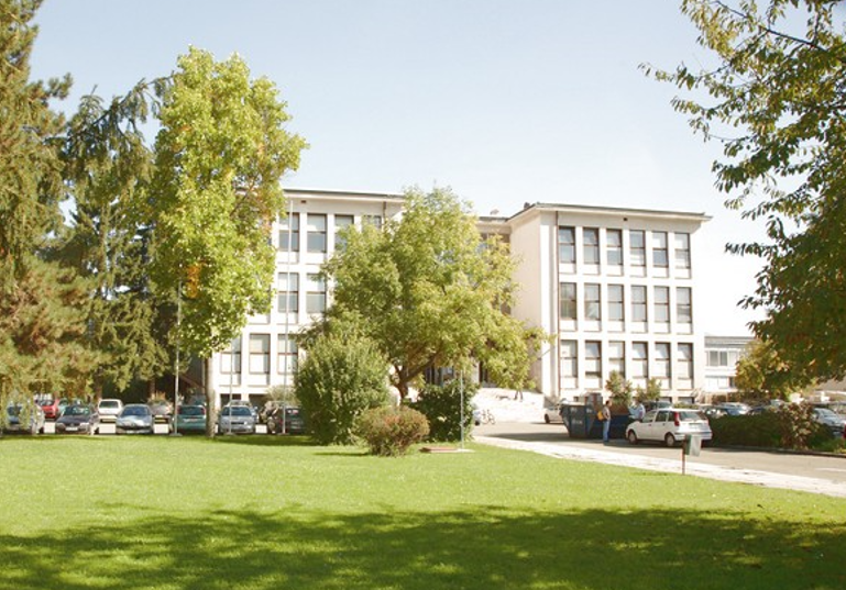 Srednja ekonomska, storitvena in gradbena �ola