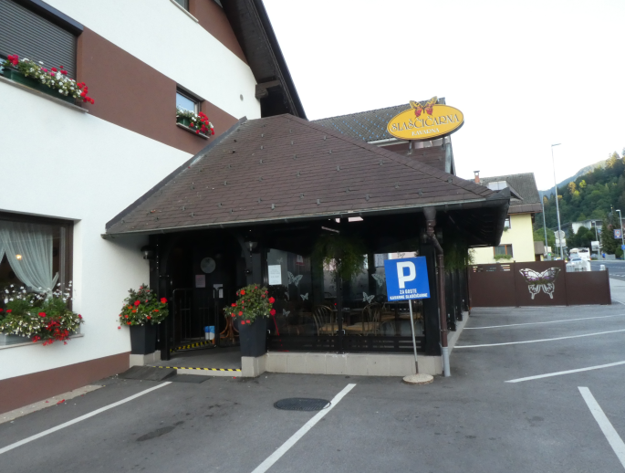 Sla��i�arna Metulj�ek, Jesenice